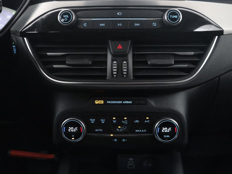 Vehicle Image 33