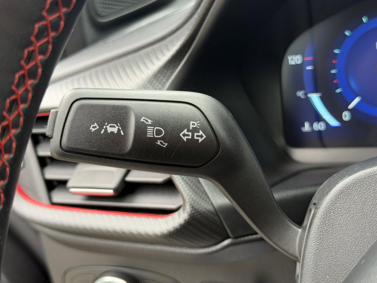 Vehicle Image 27