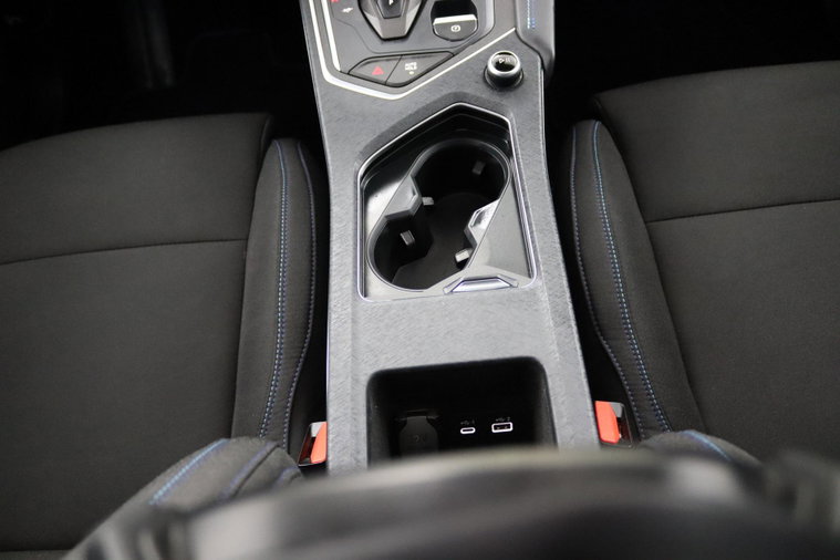Vehicle Image 45