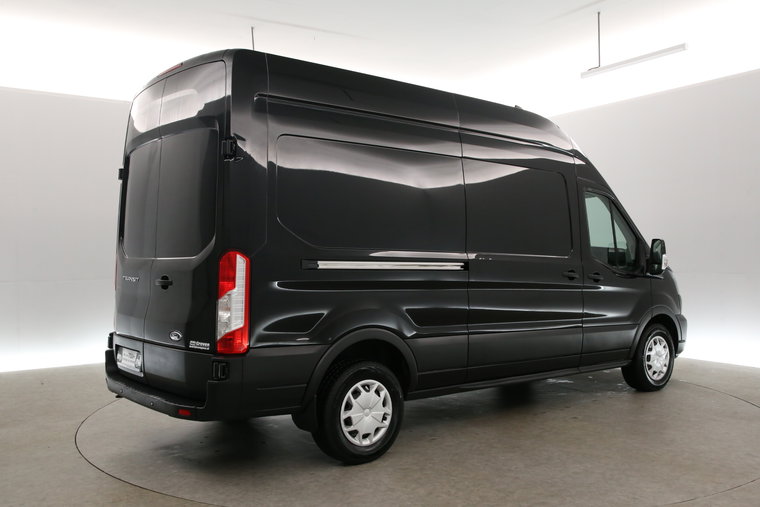 Vehicle Image 26