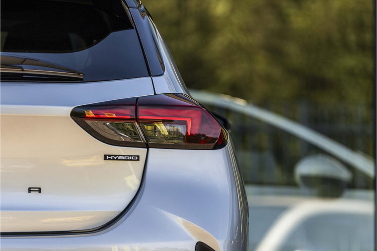 Vehicle Image 13