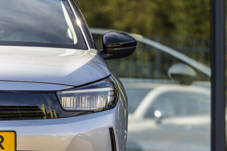 Vehicle Image 7