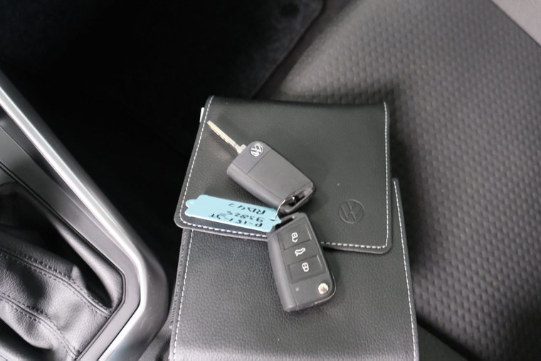 Vehicle Image 28