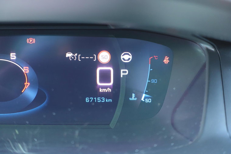 Vehicle Image 7