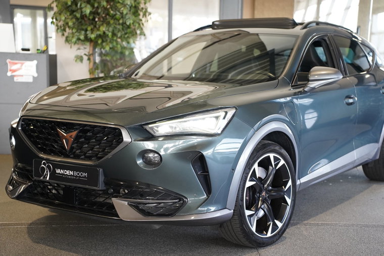 Vehicle Image 11