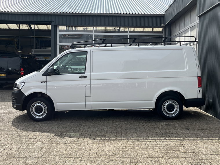 Vehicle Image 27