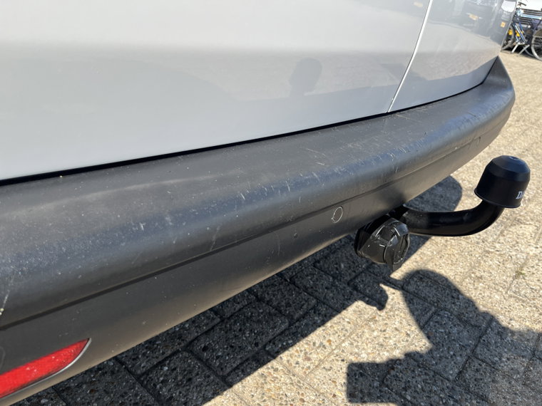 Vehicle Image 40