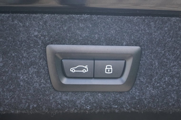 Vehicle Image 40