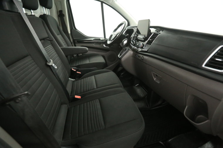 Vehicle Image 21