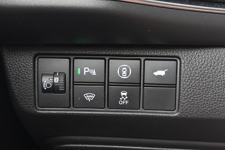 Vehicle Image 19