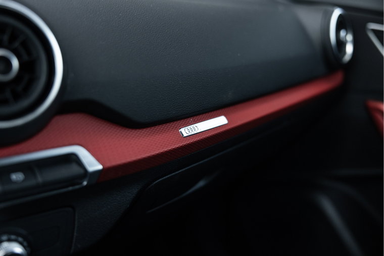 Vehicle Image 40