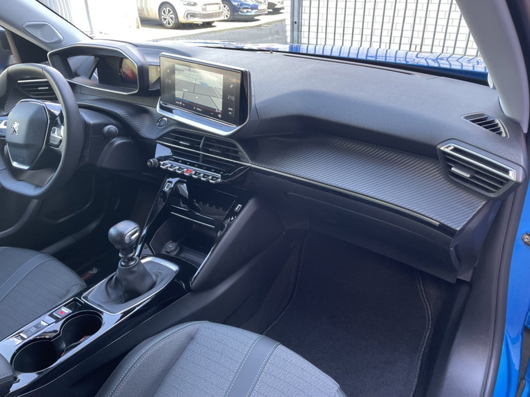 Vehicle Image 26