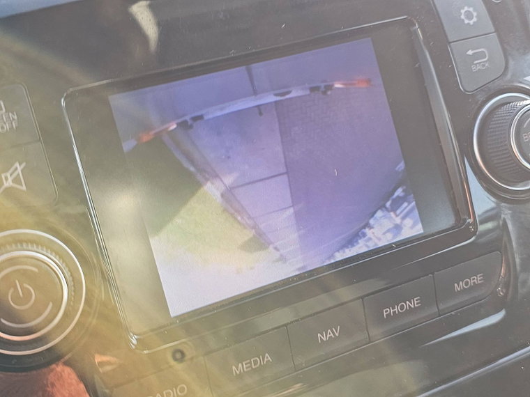Vehicle Image 18