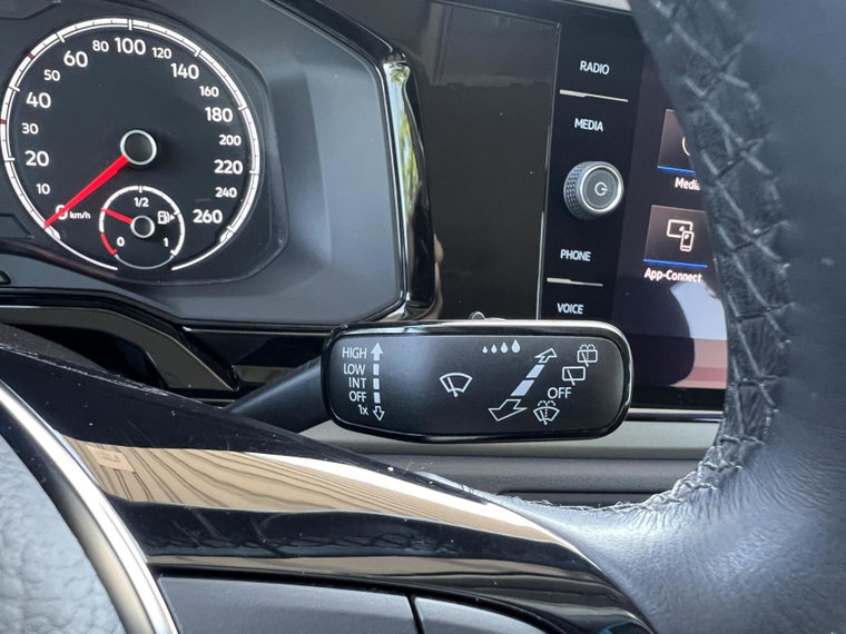 Vehicle Image 40