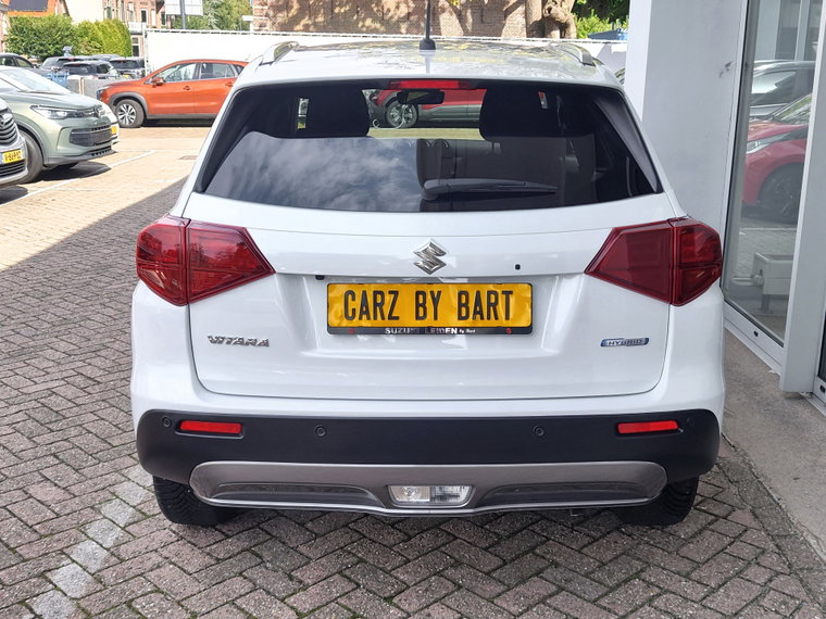 Vehicle Image 4