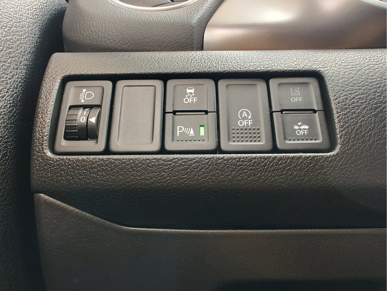 Vehicle Image 26