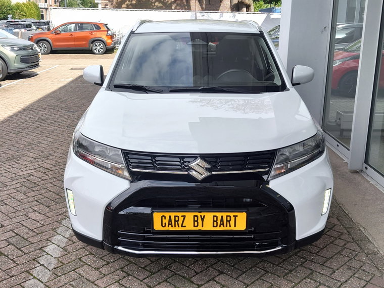 Vehicle Image 8