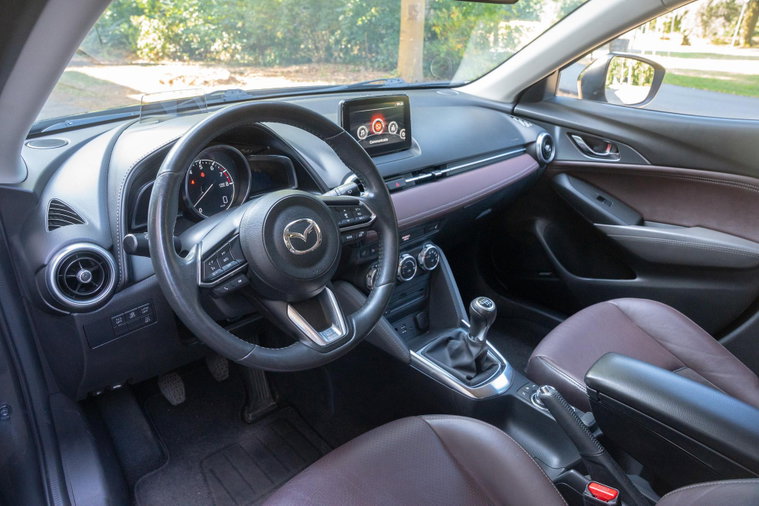Vehicle Image 21