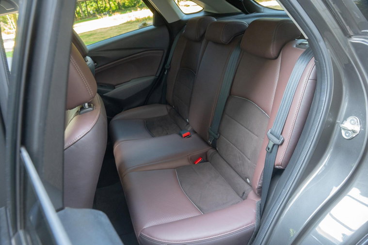 Vehicle Image 35
