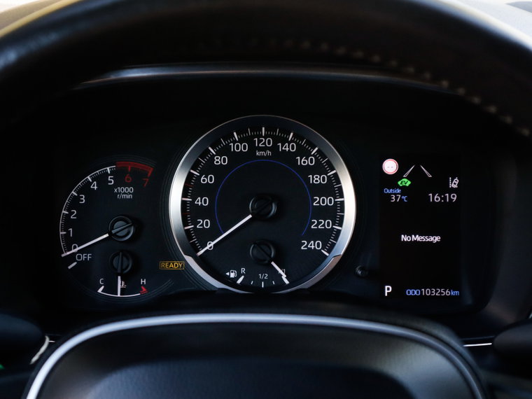 Vehicle Image 12