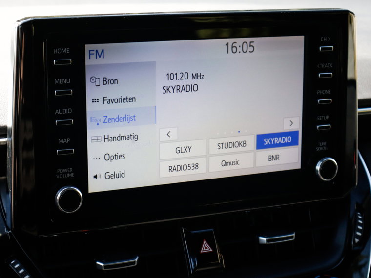 Vehicle Image 10
