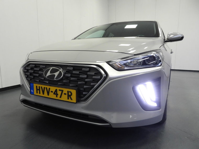 Vehicle Image 36