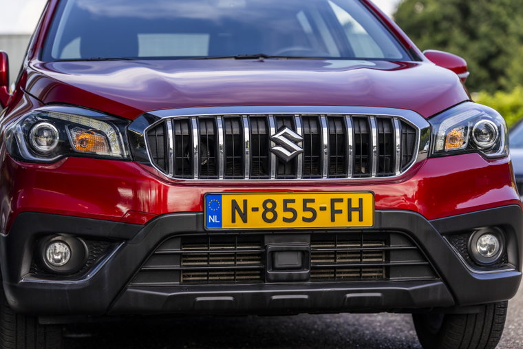 Vehicle Image 12