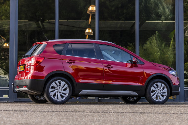 Vehicle Image 5