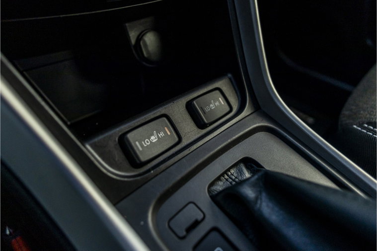 Vehicle Image 38