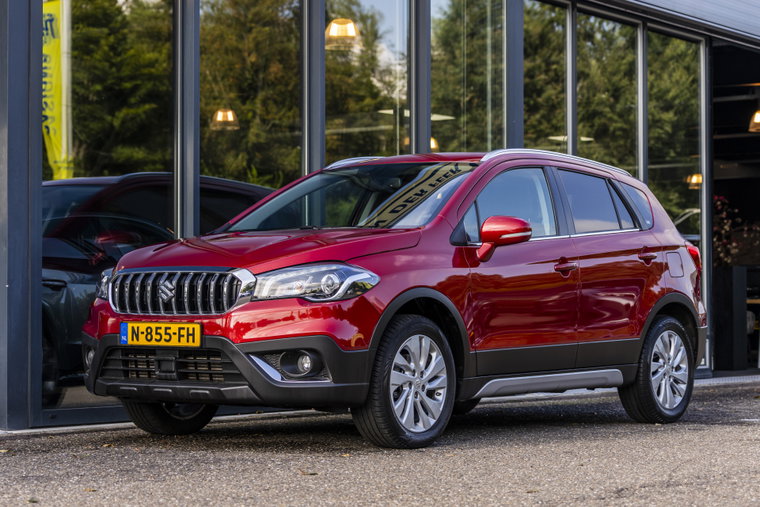 Vehicle Image 10