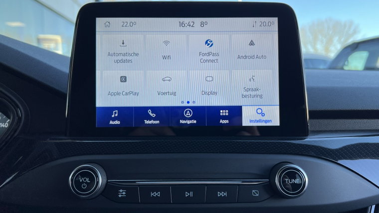 Vehicle Image 22