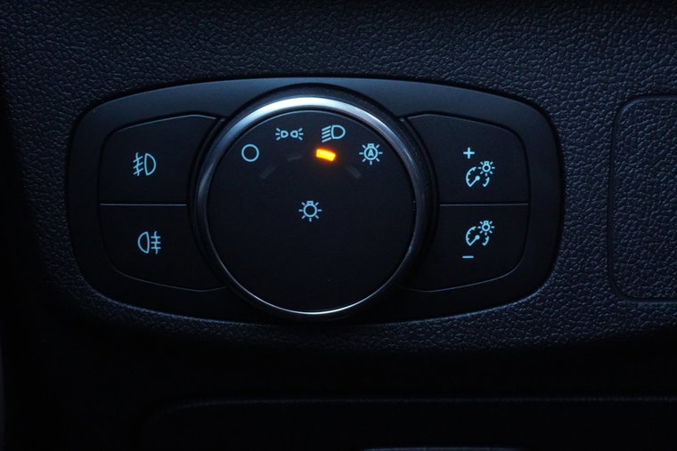Vehicle Image 22