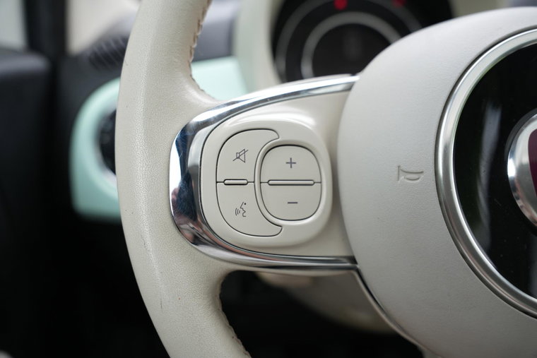 Vehicle Image 33