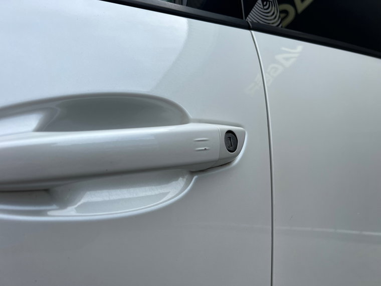 Vehicle Image 36