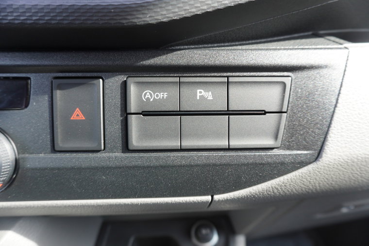Vehicle Image 28