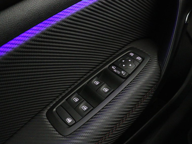 Vehicle Image 37