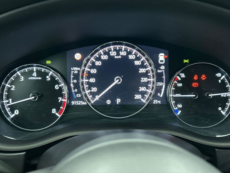 Vehicle Image 25