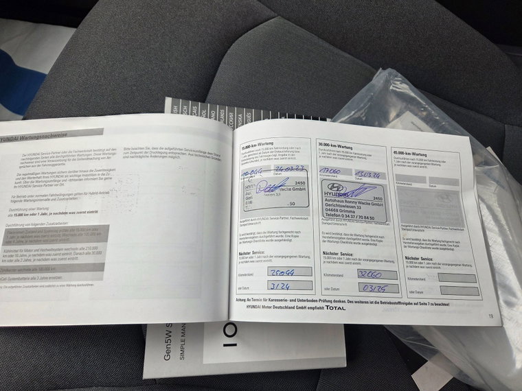 Vehicle Image 30