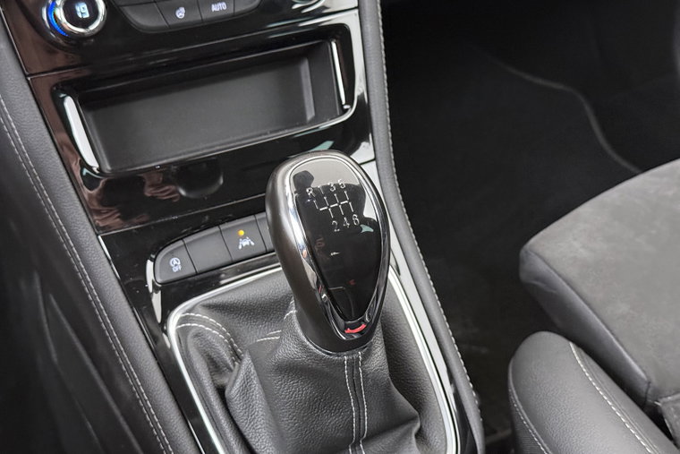 Vehicle Image 30