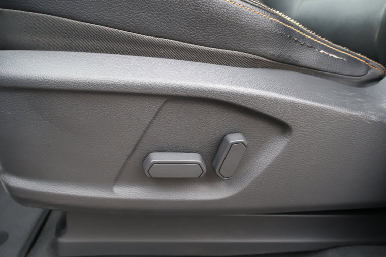 Vehicle Image 36