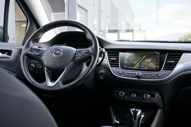 Vehicle Image 19
