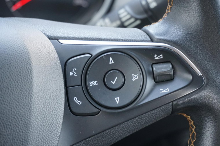 Vehicle Image 28