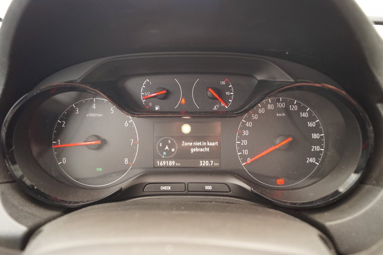 Vehicle Image 17