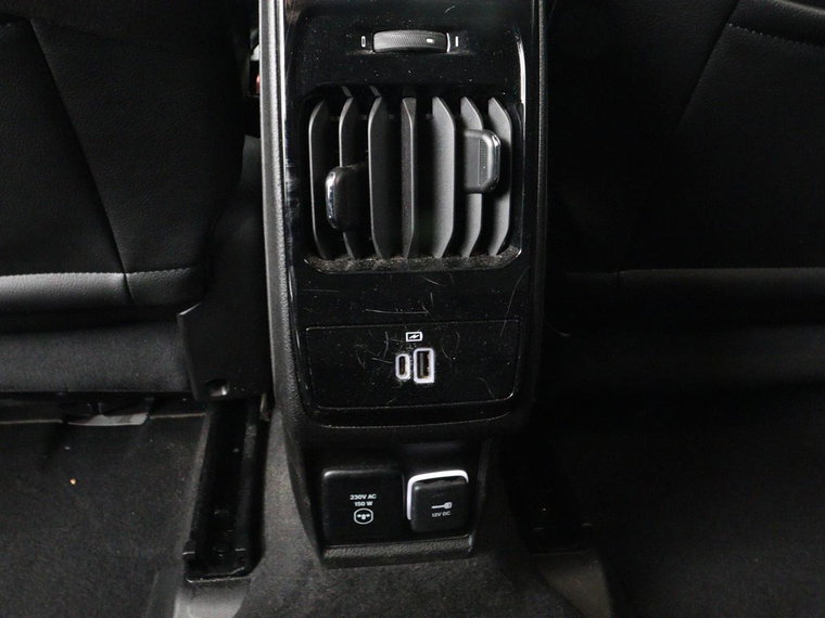 Vehicle Image 27