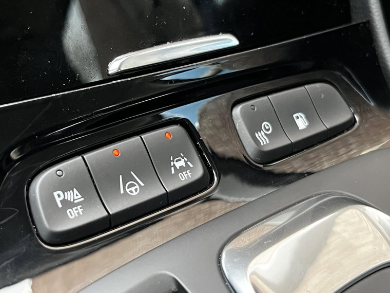 Vehicle Image 29