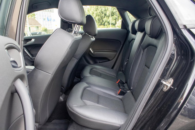 Vehicle Image 36