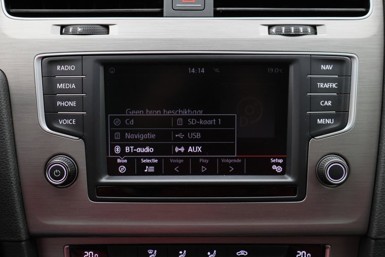 Vehicle Image 35