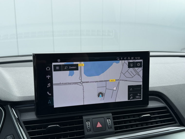 Vehicle Image 35
