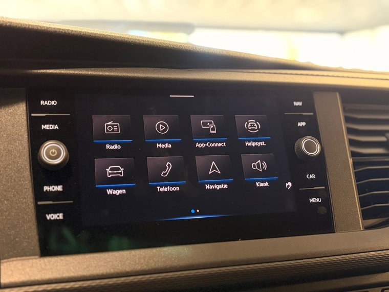 Vehicle Image 40