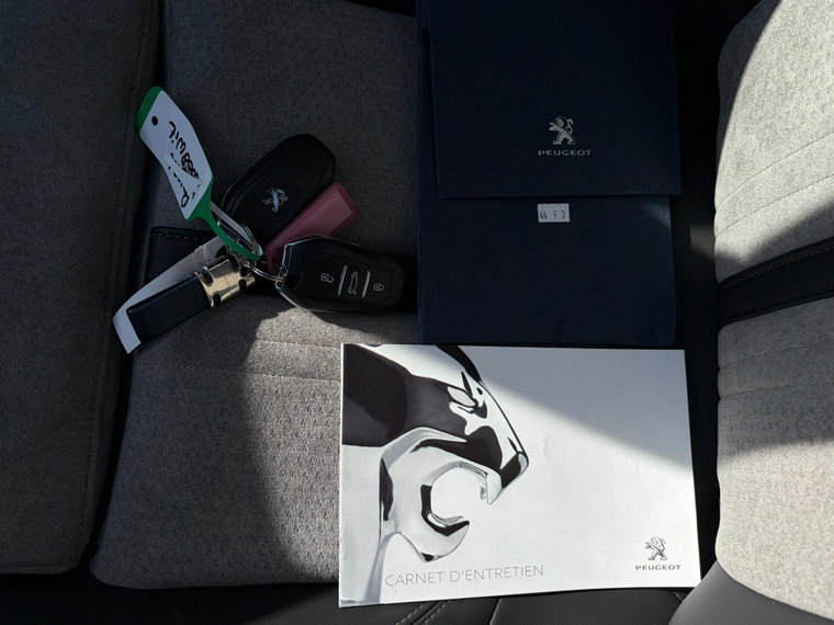 Vehicle Image 31